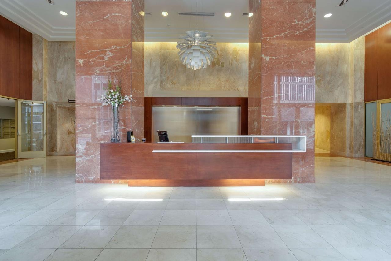 Bluebird Suites Near Autozone Park Memphis Exterior photo